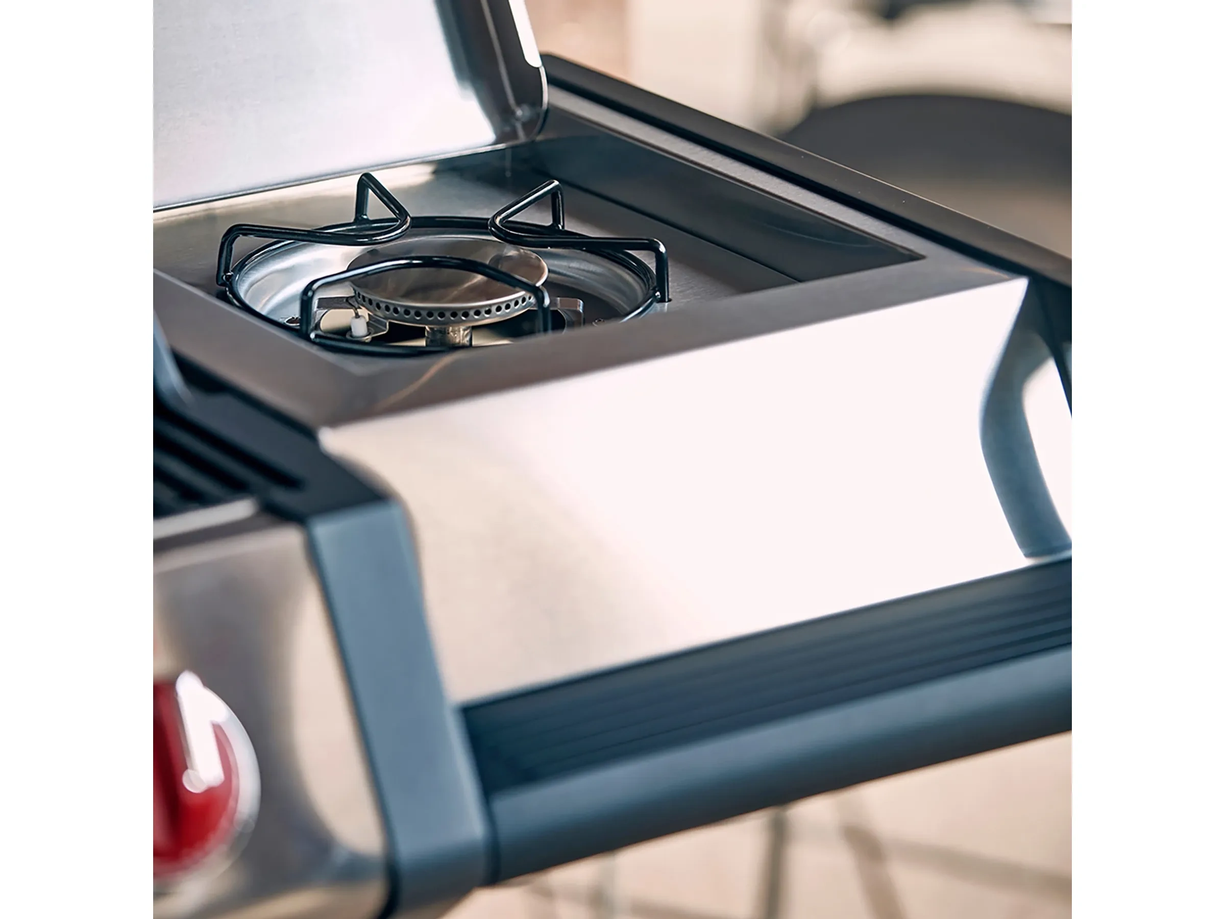 Enders Gasgrill Monroe Pro 4 SIK Turbo mit 4 Brennern und Seitenkocher