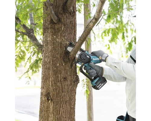 Akku Gehölzschneider Makita DUC101Z – Minikettensäge 18V, Brushless, ohne Akku & Ladegerät